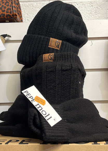 Pepe Moll 252851 Black Hat, Snood & Gloves Set