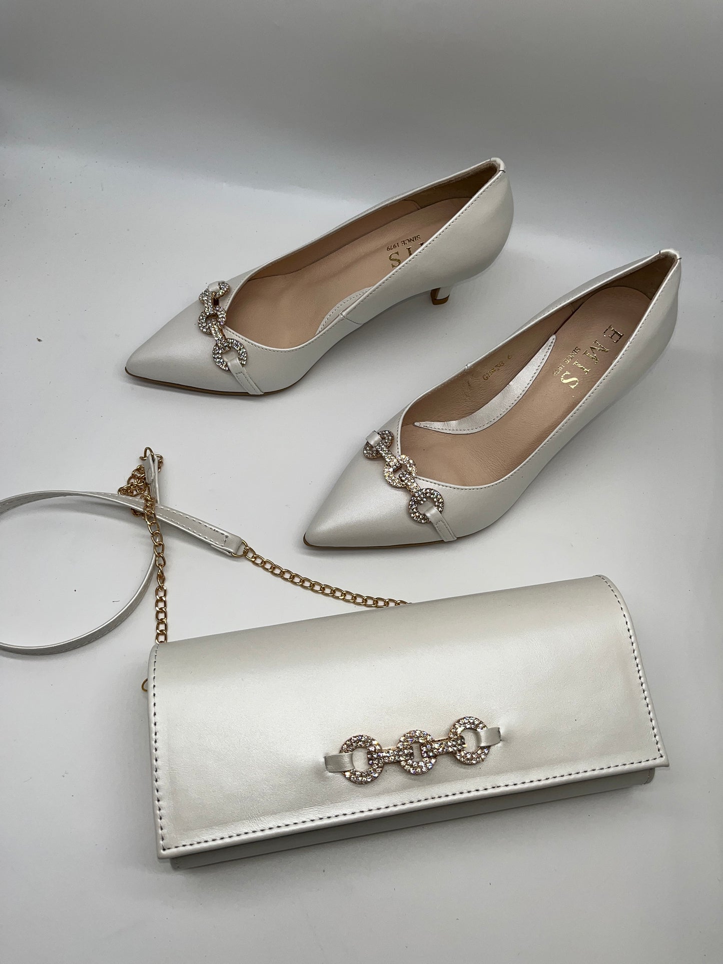 Emis S8438/611o Ecru Pearl Heels