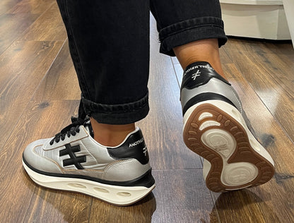 Another Trend A041V241 Plata Silver Trainers