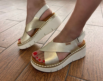 Pikolinos Gomera W0K-0606CLC1 799 Carrara Metallic Sandals