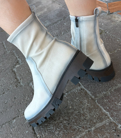 Jose Saenz 3061 Ivory Noelia Vacuno/Ciervo Stretch Sand/Natural Noelia Black/Marron Stretch Ankle Boots