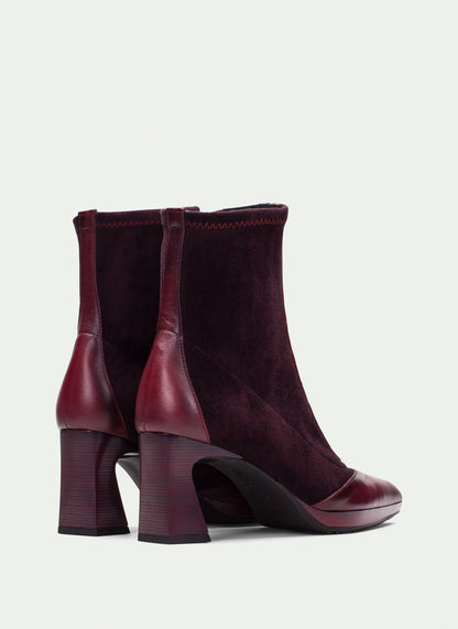 Hispanitas HI254186 Wine Ankle Boots with Front Zip