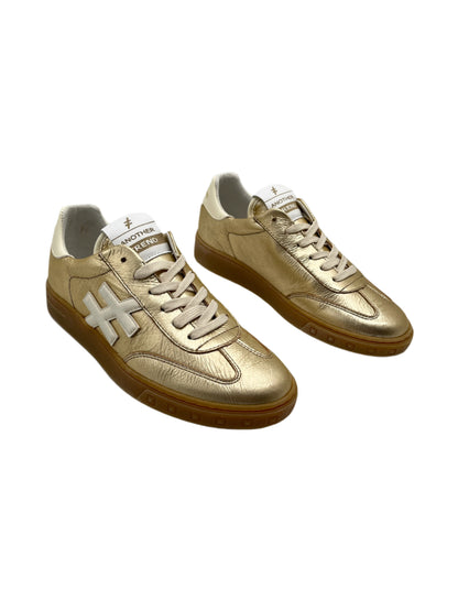 Another Trend A0382643 Platino Gold Trainers with White Heel & Logo