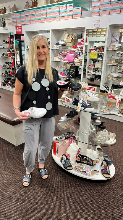 Zuekoos 8023.17 Black Glittery Multi Sparkle Sandals with Slingback Strap