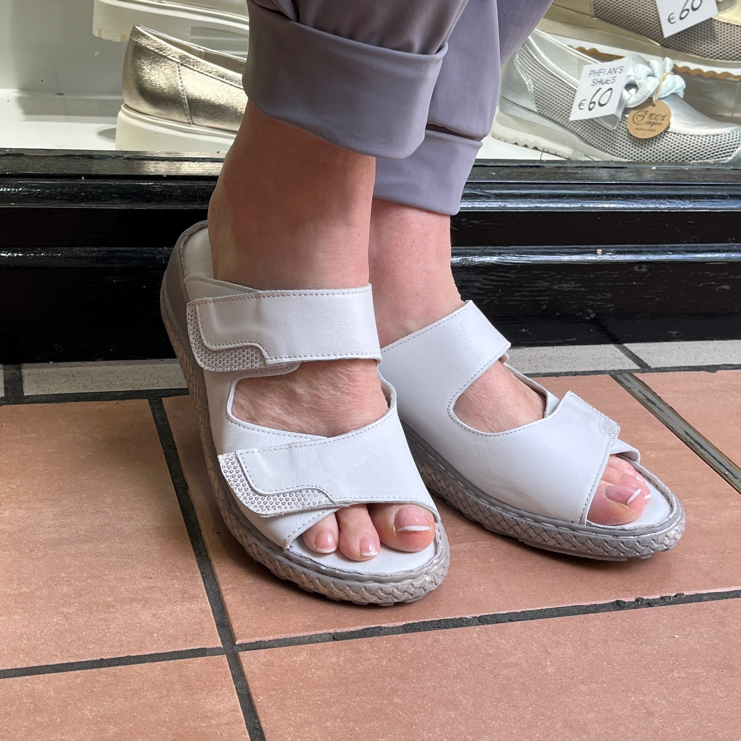 Zuekoos 101 Beyaz Bolonia Blanco White Slip On Sandals with 2 Velcro Strapsk