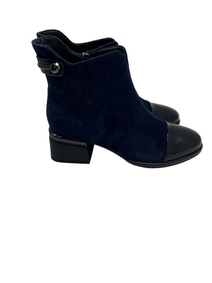 Loretta Vitale C3865C Navy Suede Ankle Boots with Patent Toe
