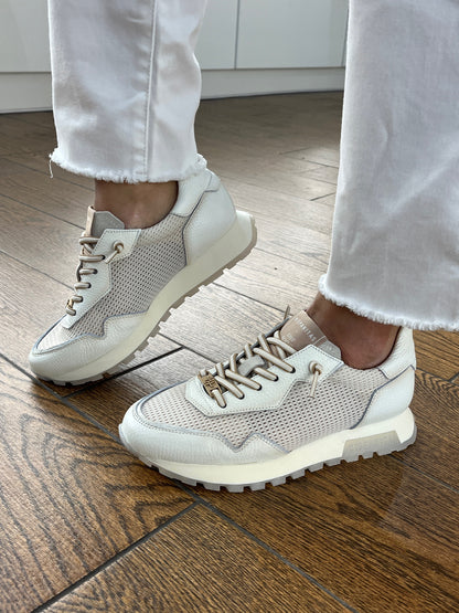 Hispanitas HV264825 Panna Cream Trainers