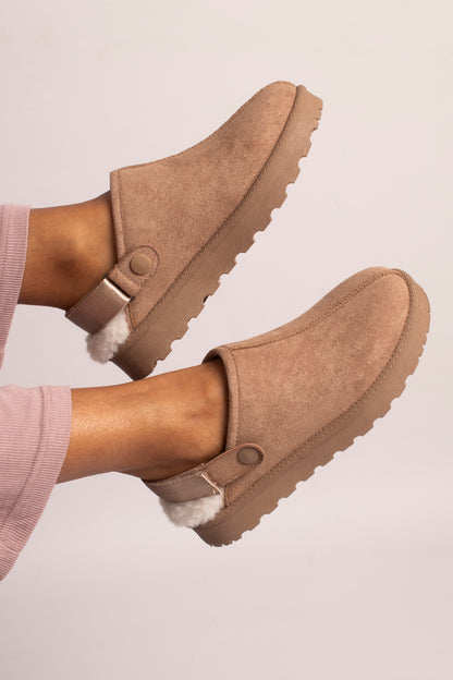 Lunar KLZ007 MK Odessa Mink Slippers