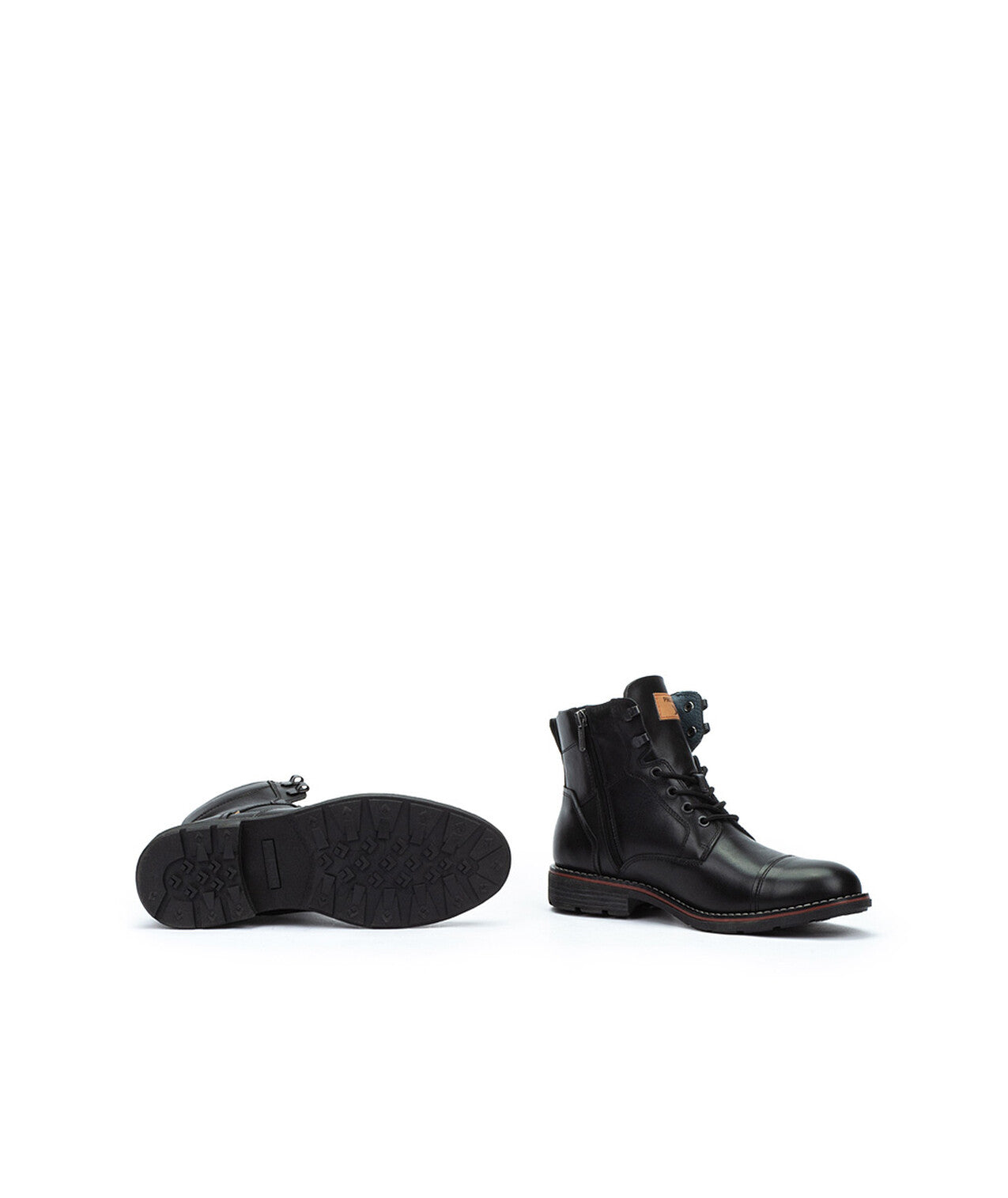 Pikolinos York M2M-8156 000 Black Boots