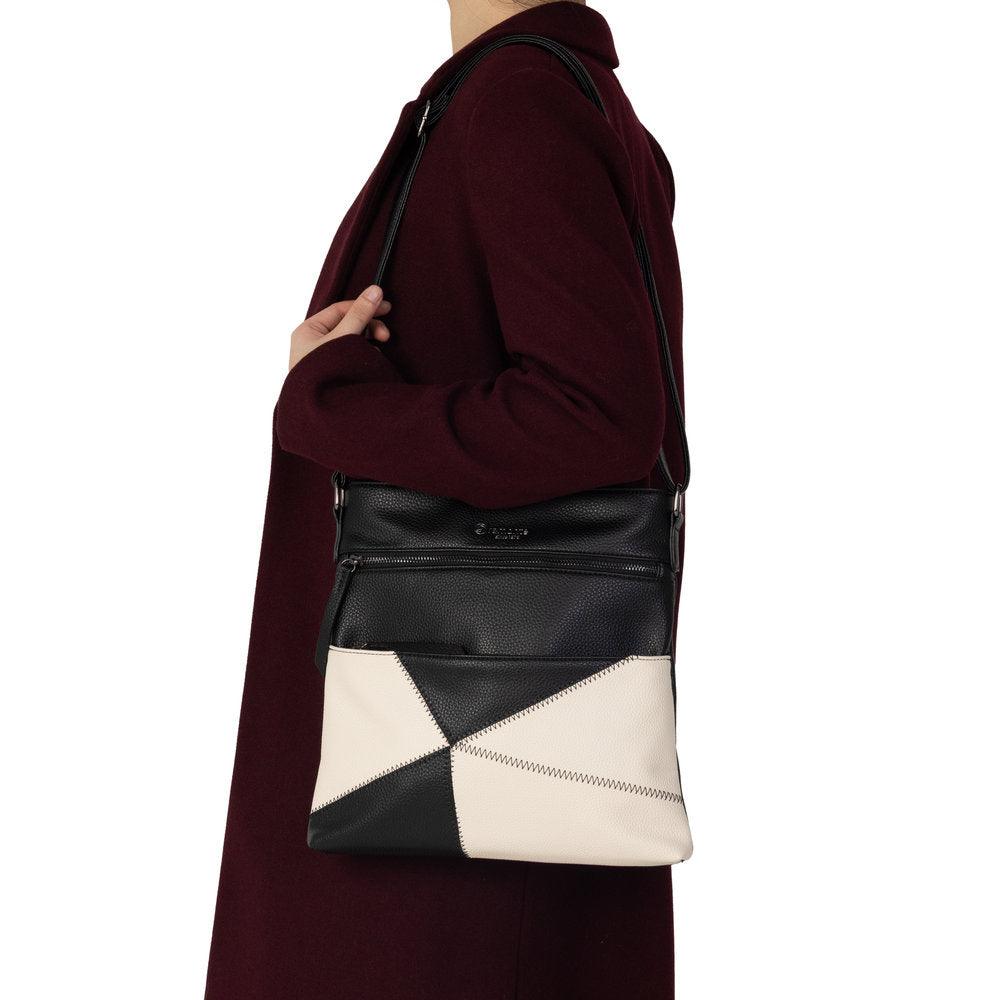 Remonte Q0735-00 Black & Cream Handbag