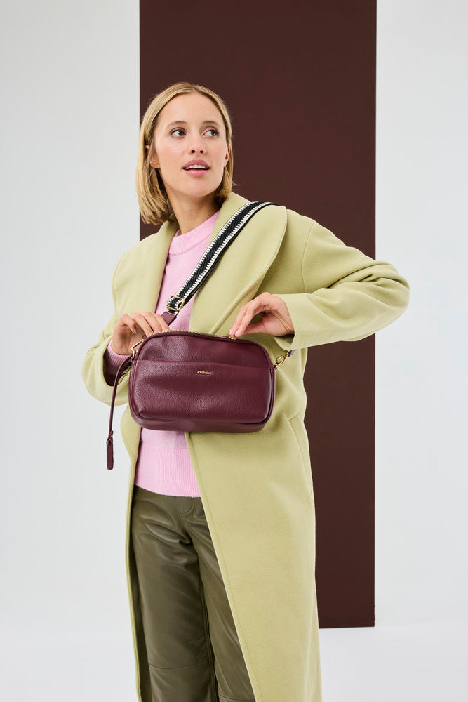 Rieker H1029-30 Brombeer Wine Cross Body Bag