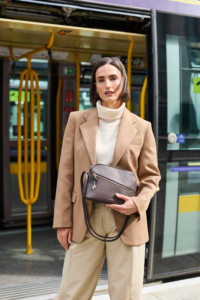 Rieker H1031-25 Schoko Brown Cross Body Bag