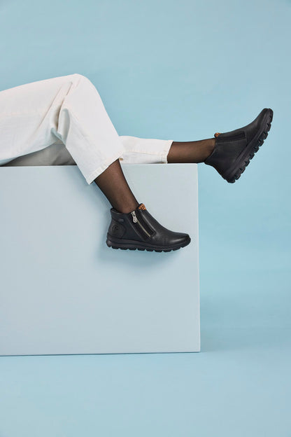 Rieker TEX Z0059-00 Black & Leopard Trim Ankle Boots