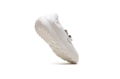 G Comfort S-2722 White Ultra Light Moccasins