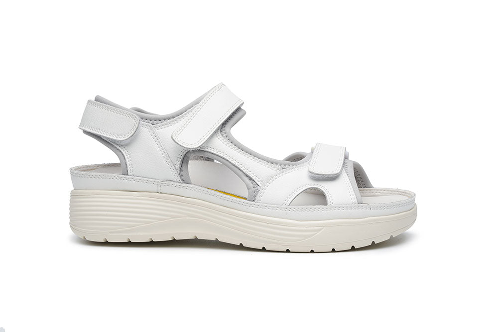 G Comfort S-8623 W White Ultra Light Sandals
