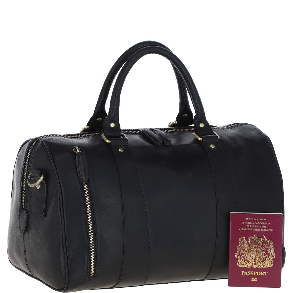 Ashwood Leather T-76 Black Leather Medium Holdall