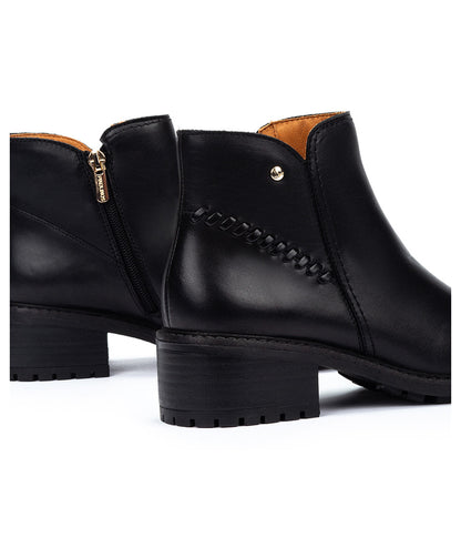 Pikolinos Medina W0D-8871 000 Black Ankle Boots