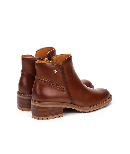 Pikolinos Medina W0D-8871 202 Cuero Tan Ankle Boots