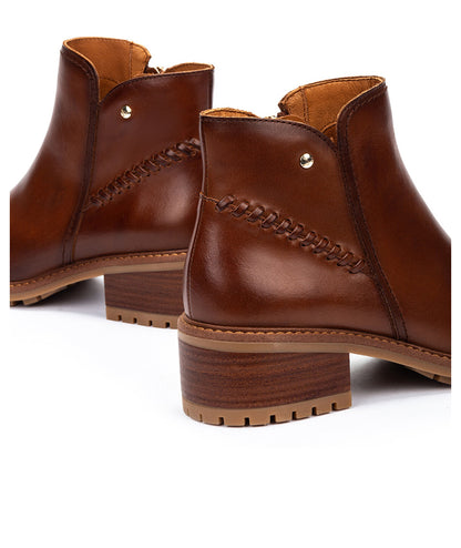 Pikolinos Medina W0D-8871 202 Cuero Tan Ankle Boots