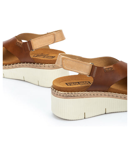 Pikolinos Gomera W0K-0606C1 250 Brandy Tan Sandals