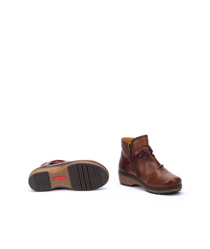 Pikolinos Granada W0W-8980C1 202 Cuero Tan Boots