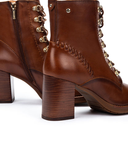 Pikolinos Palencia W9U-8955 202 Cuero Tan Block Heel Boots