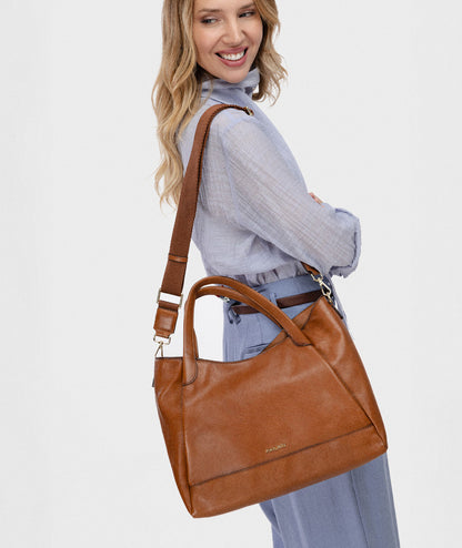 Pikolinos Ares WHA-373C1 250 Brandy Handbag