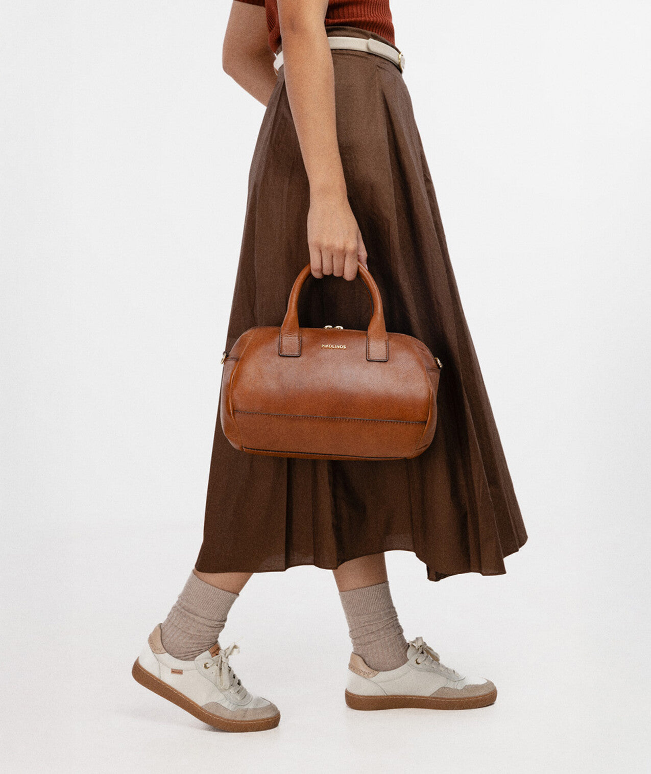 Pikolinos Ares WHA-426C1 250 Brandy Handbag