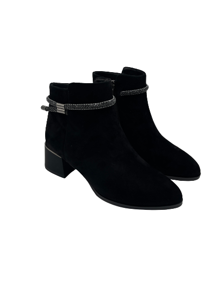 Loretta Vitale YX357 Black Suede Ankle Boots – The Shoe Parlour