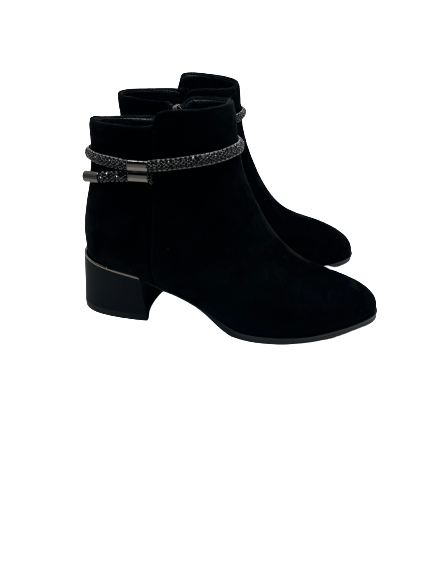 Loretta Vitale YX357 Black Suede Ankle Boots