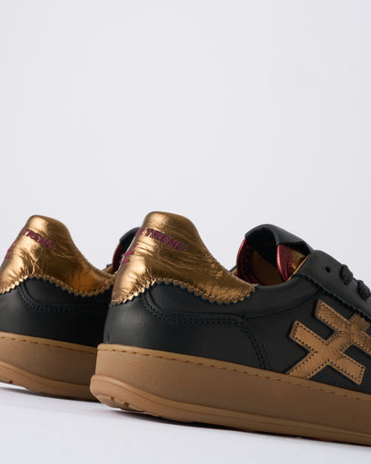 Another Trend A0320385 Komba Black & Dark Gold Trainers