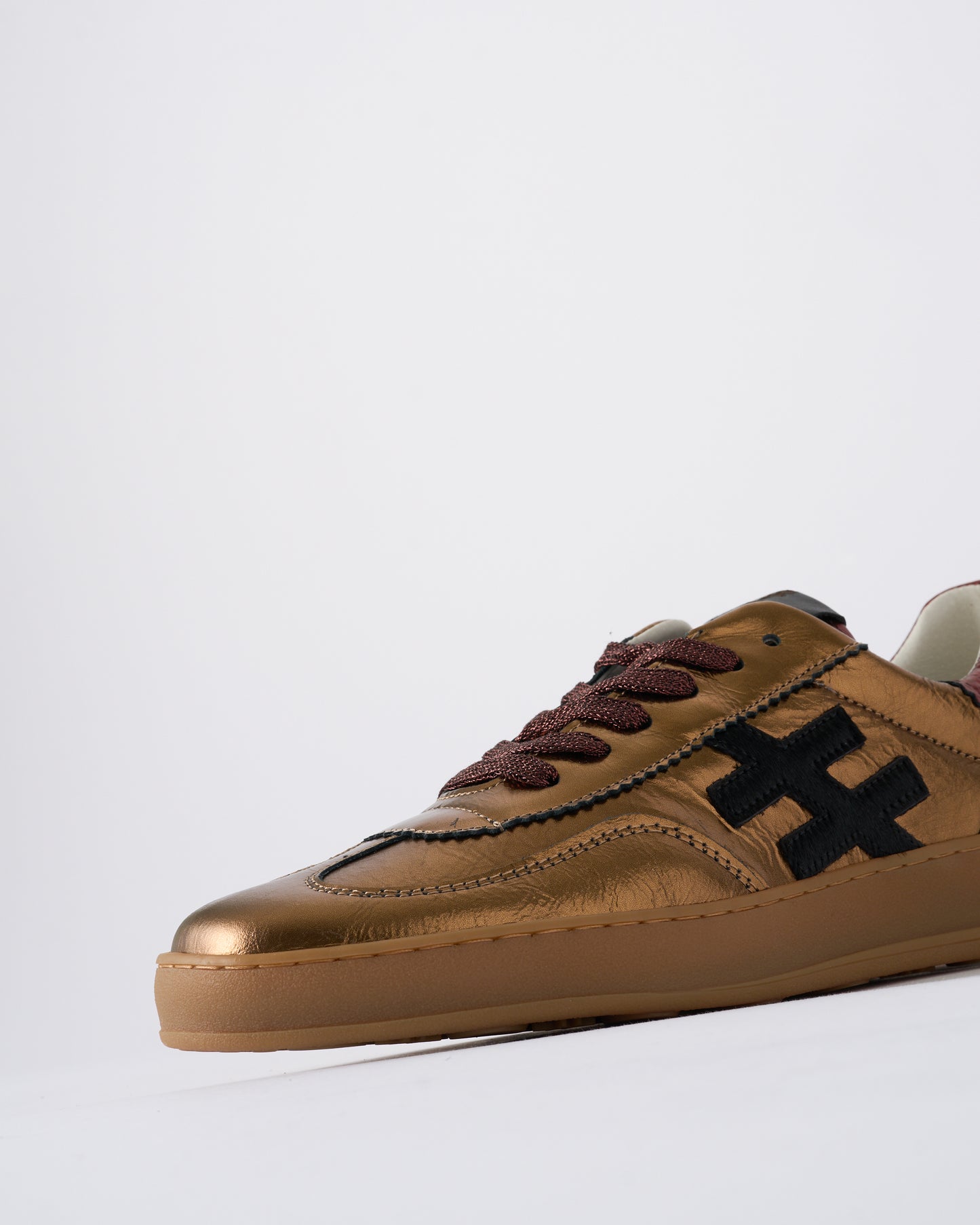 Another Trend A03258D1 Las Vegas Dark Gold Trainers
