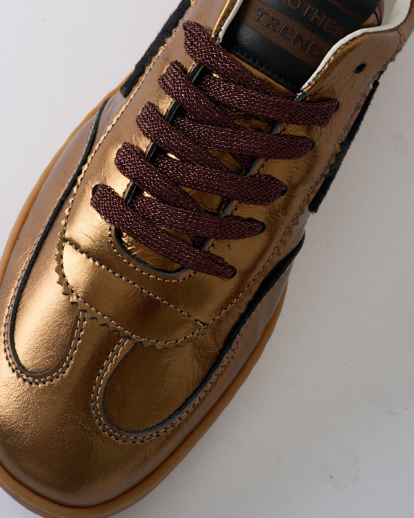 Another Trend A03258D1 Las Vegas Dark Gold Trainers
