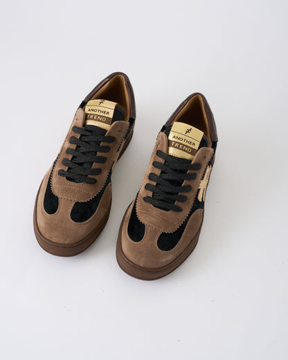 Another Trend A0328115 Ante+Terciopelo Tostado Brown & Light Gold Trainers