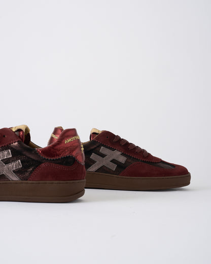 Another Trend A0328357 Burgundy Baby Silk+Vintage Metal Red Trainers