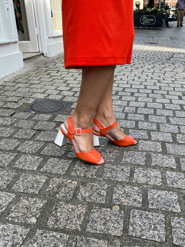 Loretta Vitale 10795-517-653X Orange & White Block Heels