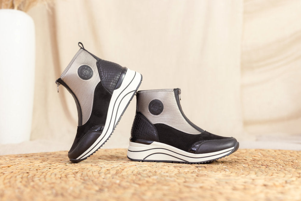 Remonte D0T78-03 Black & Silver H Fit Front Zip Boots