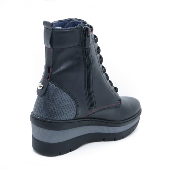 Notton 0657 122 Black Stud Boots