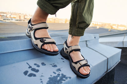 Ecco 069563 54695 Offroad Yucatan Atmosphere/Ice Taupe Black Velcro Sandals