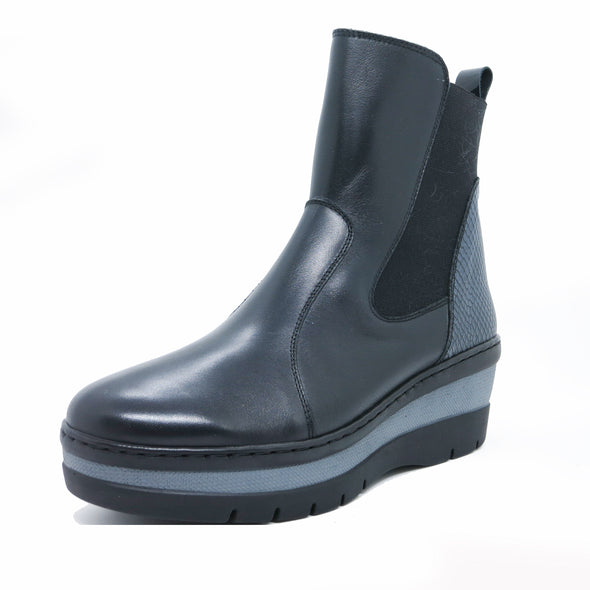 Notton 1257 122 Black Zip Chelsea Boots