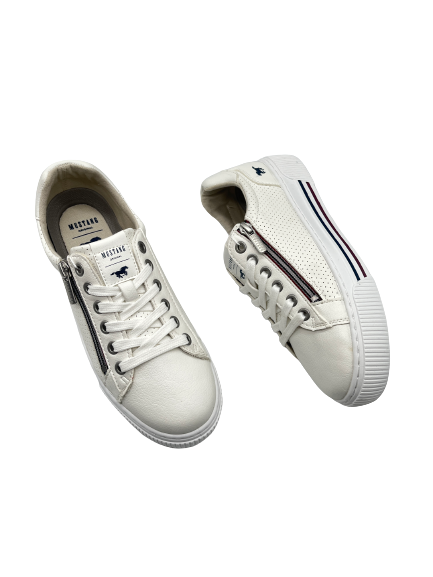 Mustang 1386-307-1 White Trainers with Zip