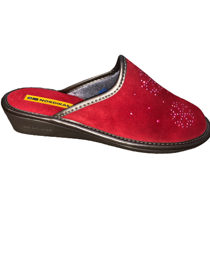 Nordikas 1747-O/8 Cherry Red Plush Slippers