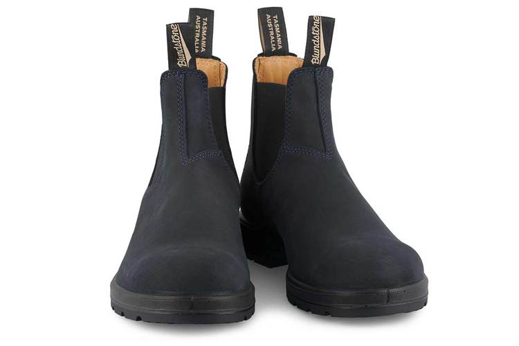 Navy hotsell blundstone boots