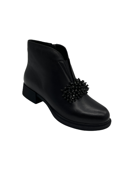 Loretta Vitale 2F513-0799 Black Boots with Bead Detailing