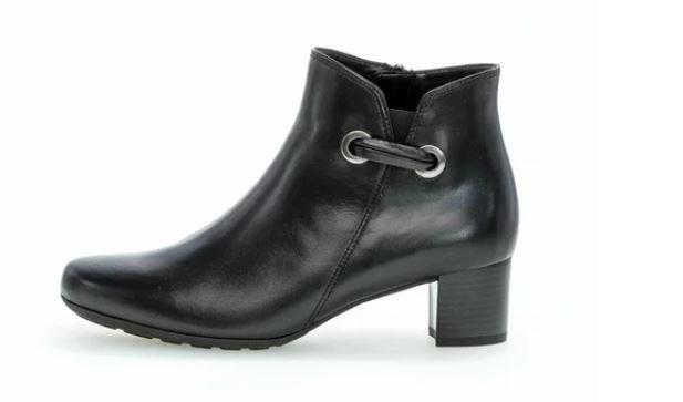 Gabor 52.827.57 Comfort Keegan Black Ankle Boots
