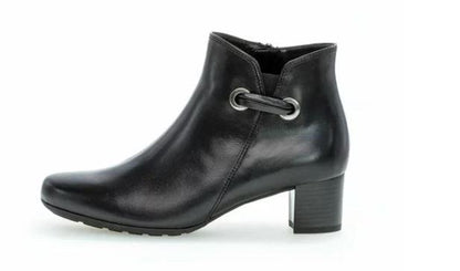 Gabor 52.827.57 Comfort Keegan Black Ankle Boots