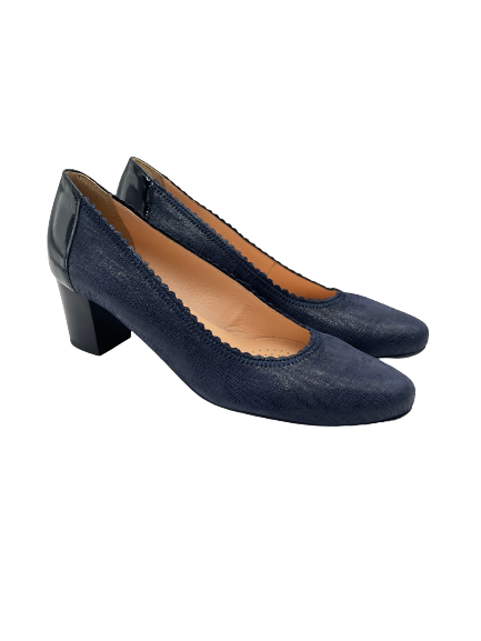 Navy patent top block heels
