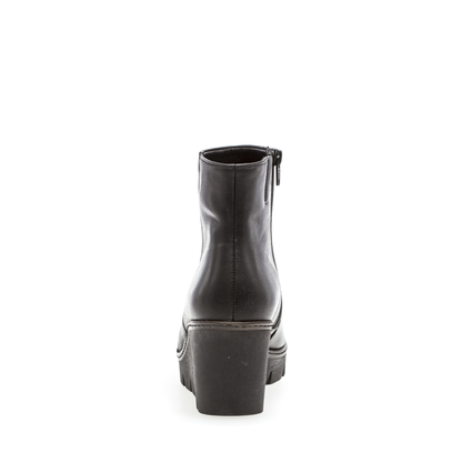Gabor 74.780.27 Black Wedge Ankle Boots
