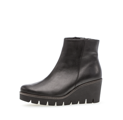Gabor 74.780.27 Black Wedge Ankle Boots