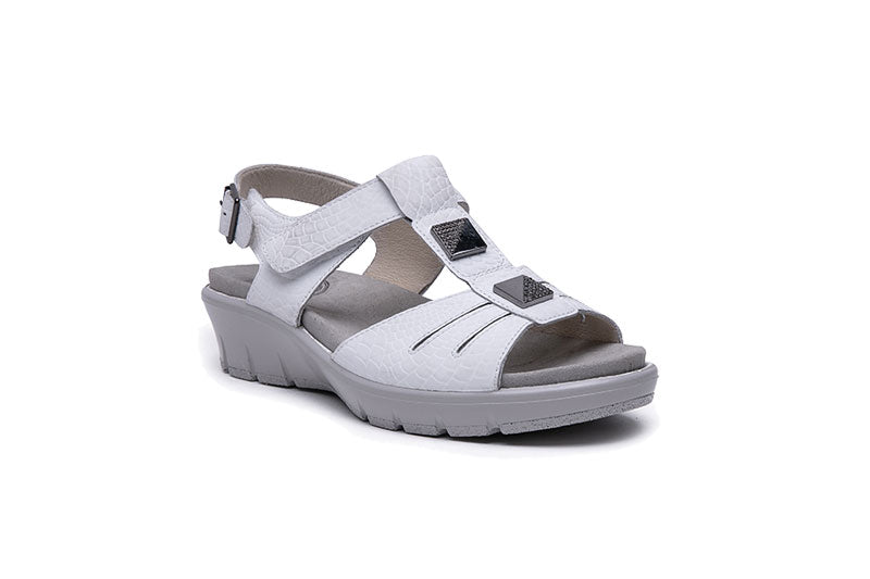 G Comfort 798-11 White Fantasy Sandals